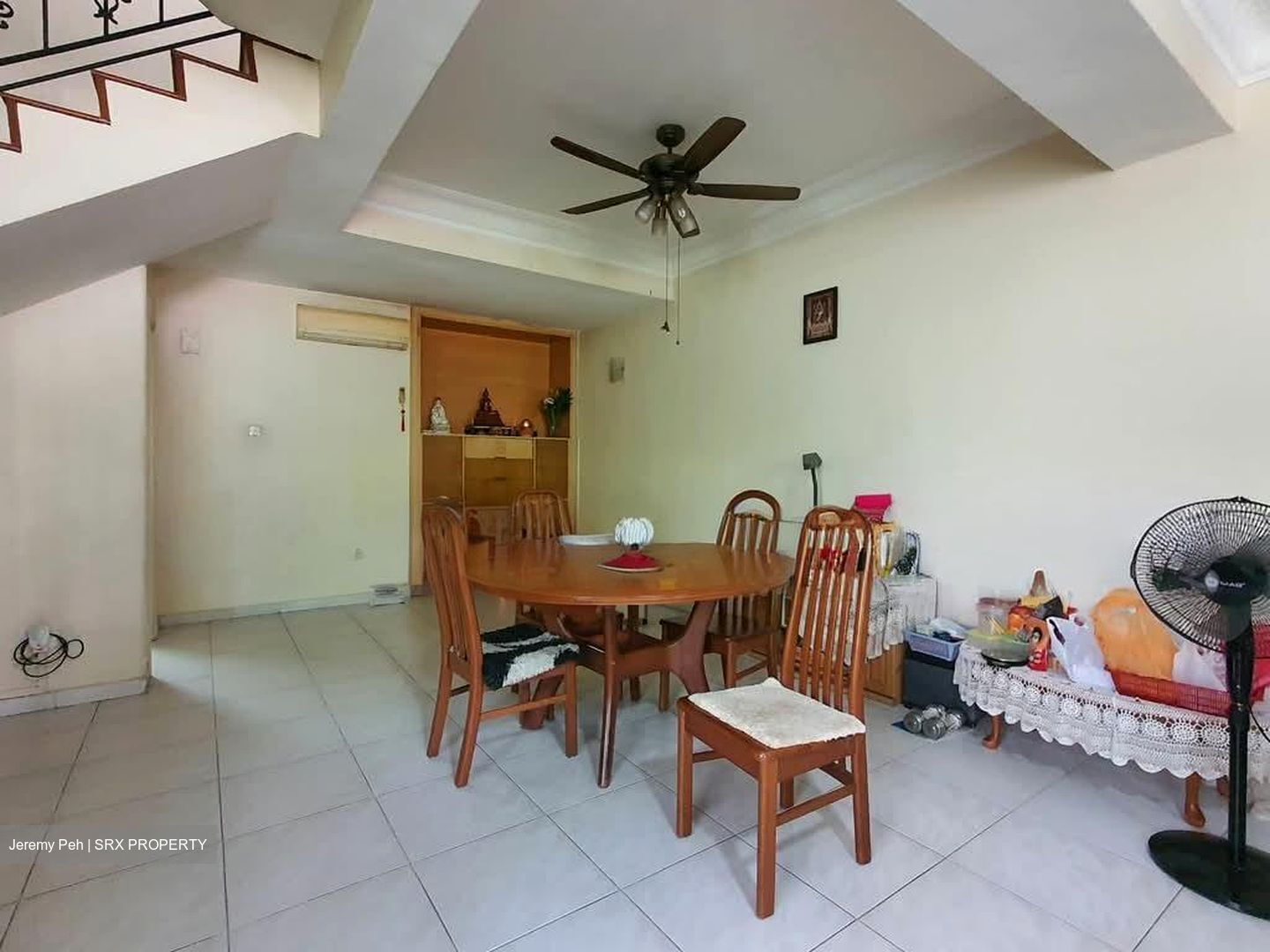 Bartley Villas (D19), Terrace #566445791